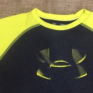 Boys Under armor shirt